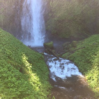 Multnomah Falls - Hiking Near Me - Bridal Veil, Oregon Multnomah Falls - Hiking Near Me - Bridal Veil, Oregon