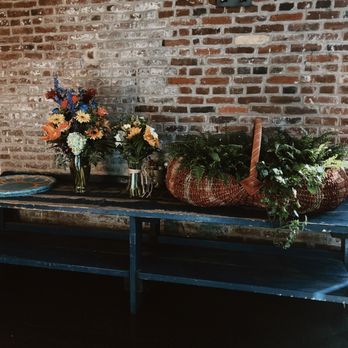 Picnic - Wine Bars Near Me - Philadelphia, Pennsylvania