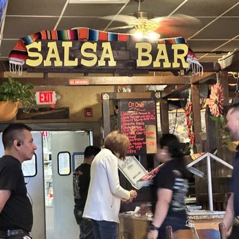 Papa's & Beer - Salsa bar goes from mild to tongue torch - Mexican Near Me - Hendersonville, North Carolina