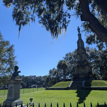 Forsyth Park - Parks Near Me - Savannah, Georgia Forsyth Park - Parks Near Me - Savannah, Georgia