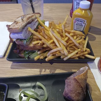 District Bites - Smoked Turkey BLT with Fries - Desserts Near Me - Washington, DC, District of Columbia