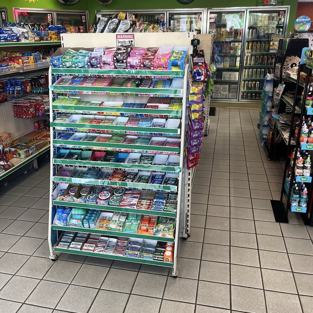 bp - Neat shelves and cleanliness - Gas Stations Near Me - Hudson, Ohio bp - Neat shelves and cleanliness - Gas Stations Near Me - Hudson, Ohio