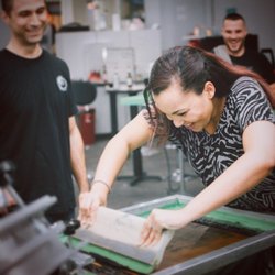 We Bleed Ohio - Book a screen printing party for birthdays, field trips, work outings, bachelor(ette) parties, reunions or just a group night out.