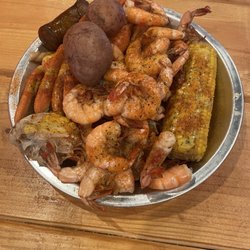 Crawdaddy’s - Seafood platter special