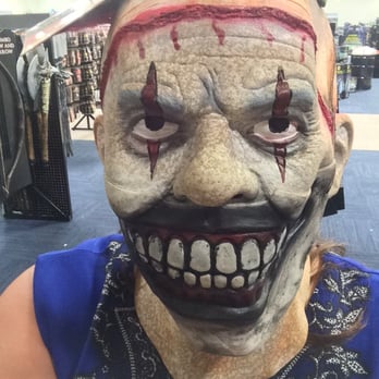 Spirit Halloween - Men's Clothing Near Me - Sugar Land, Texas Spirit Halloween - Men's Clothing Near Me - Sugar Land, Texas