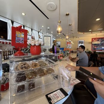 Red Maple - Counter - Cafes Near Me - Los Angeles, California Red Maple - Counter - Cafes Near Me - Los Angeles, California