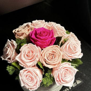 Eternity Flowers - This is the bouquet for my 13yo granddaughter. I love it!! - Florists Near Me - The Woodlands, Texas