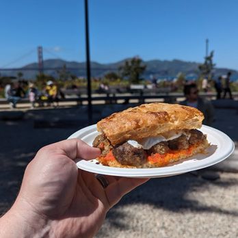 Il Parco - meatballs with a view - Cafes Near Me - San Francisco, California Il Parco - meatballs with a view - Cafes Near Me - San Francisco, California