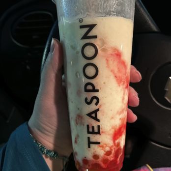 Teaspoon - Strawberry Colda with peach boba - Bubble Tea Near Me - Birmingham, Alabama