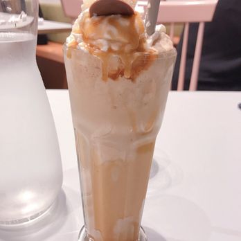 Demetres Downtown Markham - Desserts Near Me - Markham, Ontario Demetres Downtown Markham - Desserts Near Me - Markham, Ontario
