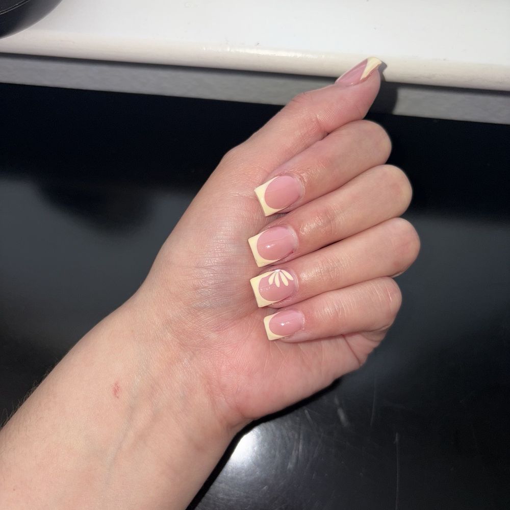 Full set done by Emmy Full set done by Emmy