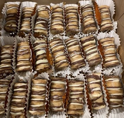 Zukerino Pastry Shop by null