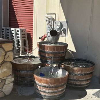 Jack Creek Cellars - Such a cool fountain - Wine Tasting Room Near Me - Templeton, California Jack Creek Cellars - Such a cool fountain - Wine Tasting Room Near Me - Templeton, California