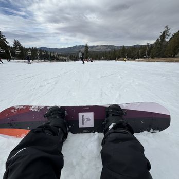 Big Bear Mountain Resort - Ski Schools Near Me - Big Bear Lake, California