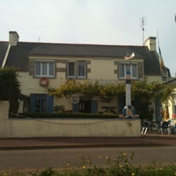 Les Brisants - Les brisants et la terrasse avec sa couverture de vigne