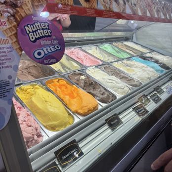 Cold Stone Creamery - Ice Cream & Frozen Yogurt Near Me - Fairfield, California