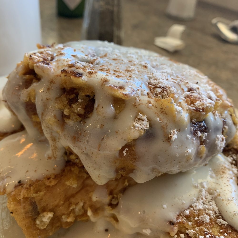 Sassy Onion State Street - Sinnamon Roll Swirl French Toast - Breakfast & Brunch Near Me - Salem, Oregon Sassy Onion State Street - Sinnamon Roll Swirl French Toast - Breakfast & Brunch Near Me - Salem, Oregon