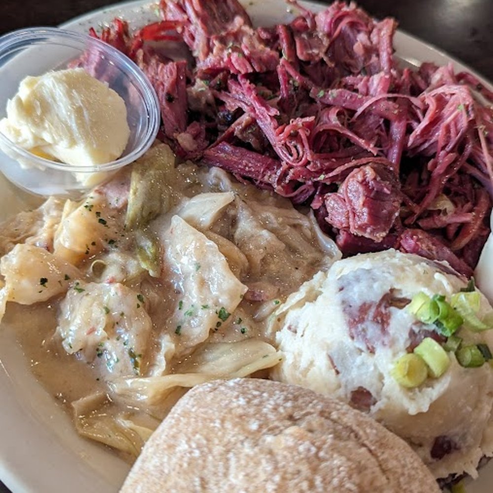 The Blarney Stone Pub - Sioux Falls - The corned beef and creamed cabbage is delicious! The honey butter was a wonderful surprise! - Irish Near Me - Sioux Falls, South Dakota The Blarney Stone Pub - Sioux Falls - The corned beef and creamed cabbage is delicious! The honey butter was a wonderful surprise! - Irish Near Me - Sioux Falls, South Dakota