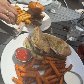 La Condesa Eatery - NY steak sandwich with sweet potato fries and a CRISPY CHICKEN SANDWICH - Salad Near Me - Reno, Nevada La Condesa Eatery - NY steak sandwich with sweet potato fries and a CRISPY CHICKEN SANDWICH - Salad Near Me - Reno, Nevada