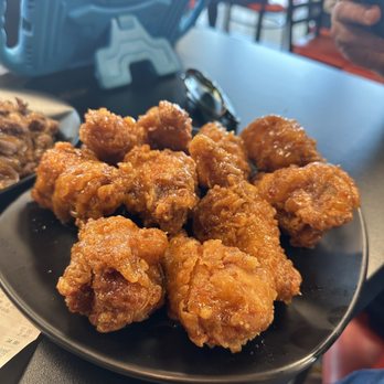 Kogii Kogii Express - Korean Fried Chicken Wings (10pcs) - Chicken Wings Near Me - Naperville, Illinois