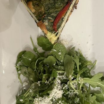 Thinking Cup - Yummy quiche with arugula salad - Coffee & Tea Near Me - Boston, Massachusetts Thinking Cup - Yummy quiche with arugula salad - Coffee & Tea Near Me - Boston, Massachusetts