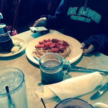 Toast - Waffle - Breakfast & Brunch Near Me - Ferndale, Michigan Toast - Waffle - Breakfast & Brunch Near Me - Ferndale, Michigan