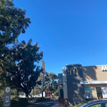 McDonald's - a car parked in front of a mcdonald's - Fast Food Near Me - Buellton, California McDonald's - a car parked in front of a mcdonald's - Fast Food Near Me - Buellton, California