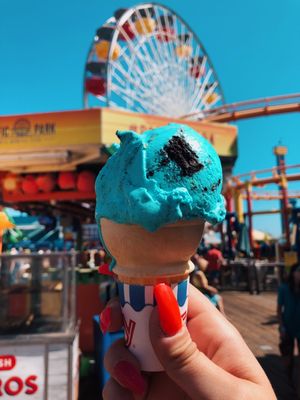 Scoops Creamery by null