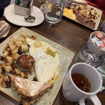 First Watch - Chorizo omelette with potatoes - Breakfast & Brunch Near Me - Murrysville, Pennsylvania First Watch - Chorizo omelette with potatoes - Breakfast & Brunch Near Me - Murrysville, Pennsylvania