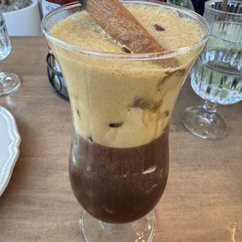 Sweet Maple - Cinnamon shaken espresso - Breakfast & Brunch Near Me - Santa Monica, California Sweet Maple - Cinnamon shaken espresso - Breakfast & Brunch Near Me - Santa Monica, California