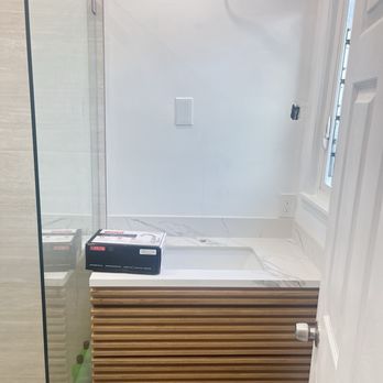 Builders Surplus Kitchen & Bath Cabinets - Nice floating vanity - Kitchen & Bath Near Me - Santa Ana, California Builders Surplus Kitchen & Bath Cabinets - Nice floating vanity - Kitchen & Bath Near Me - Santa Ana, California