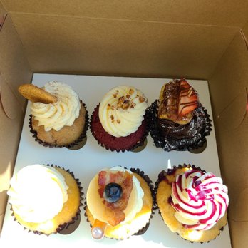 Sweet Realities - Assorted Cupcakes - Cupcakes Near Me - Tamarac, Florida Sweet Realities - Assorted Cupcakes - Cupcakes Near Me - Tamarac, Florida
