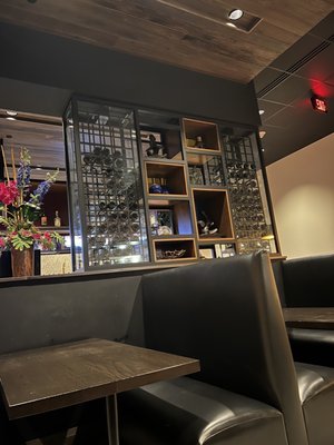 Notch Modern Kitchen & Bar by null