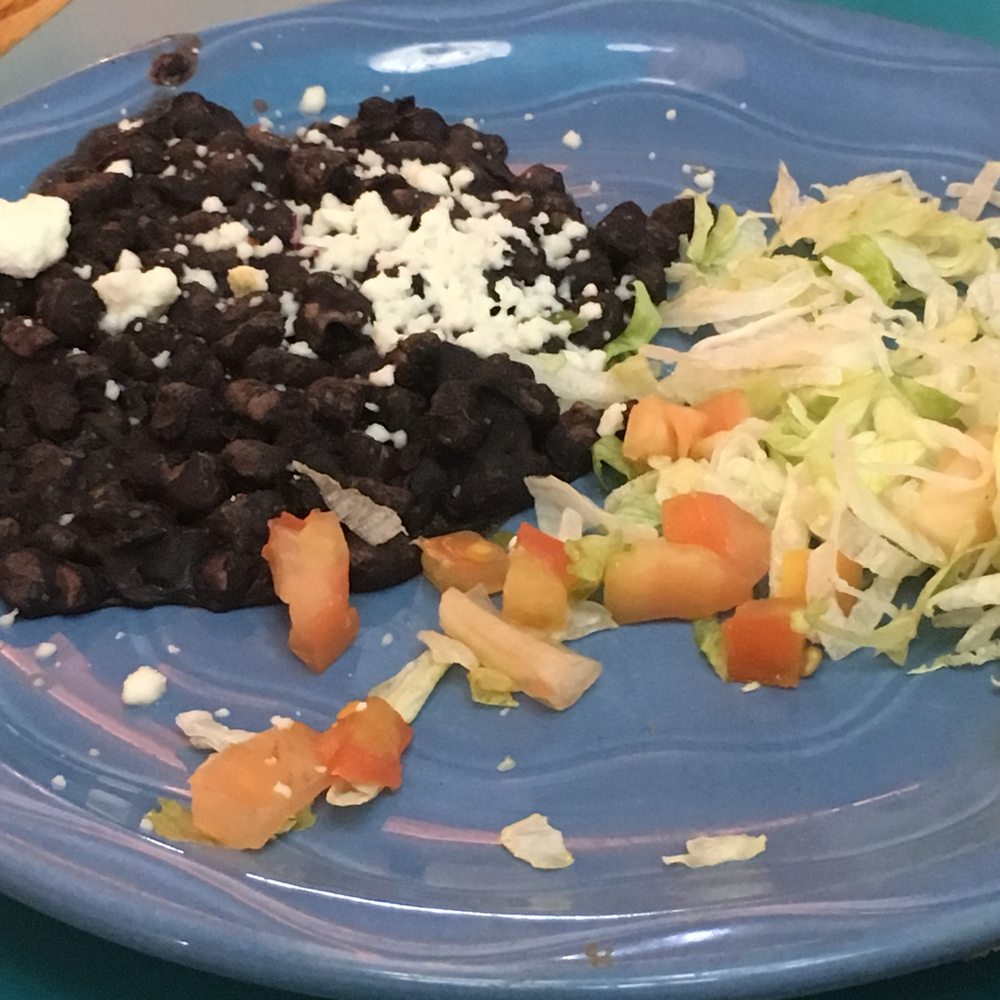 Macayo's Mexican Food - Super dry black beans with a very lazy presentation! - Mexican Near Me - Phoenix, Arizona Macayo's Mexican Food - Super dry black beans with a very lazy presentation! - Mexican Near Me - Phoenix, Arizona