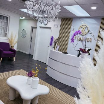 TT Lashes & Spa - Eyelash Service Near Me - Sherman Oaks, California TT Lashes & Spa - Eyelash Service Near Me - Sherman Oaks, California