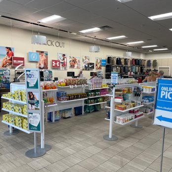 Bealls - Look at all the impulse purchase material - Women's Clothing Near Me - Clearwater, Florida Bealls - Look at all the impulse purchase material - Women's Clothing Near Me - Clearwater, Florida