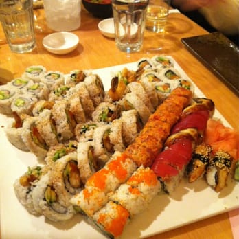 Sushi Para II - Too much rice, lots of fried shell on the shrimp tempura...not great - Sushi Bars Near Me - Chicago, Illinois Sushi Para II - Too much rice, lots of fried shell on the shrimp tempura...not great - Sushi Bars Near Me - Chicago, Illinois