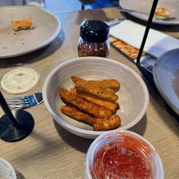 Tony Pepperoni Pizzeria - Zucchini Sticks - Pizza Near Me - Vista, California