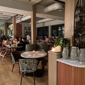 Beach Club - Seafood Near Me - Toronto, Ontario Beach Club - Seafood Near Me - Toronto, Ontario