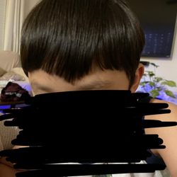 Amazing Cuts - Haircut - Bang Trim
