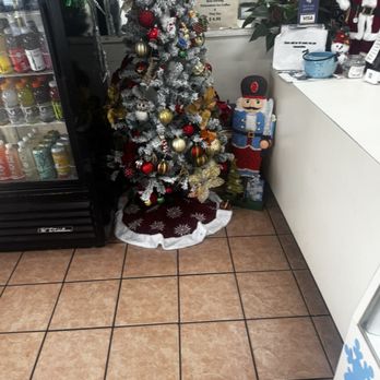 Dave's Donut Shop - Inside.... - Donuts Near Me - Fresno, California