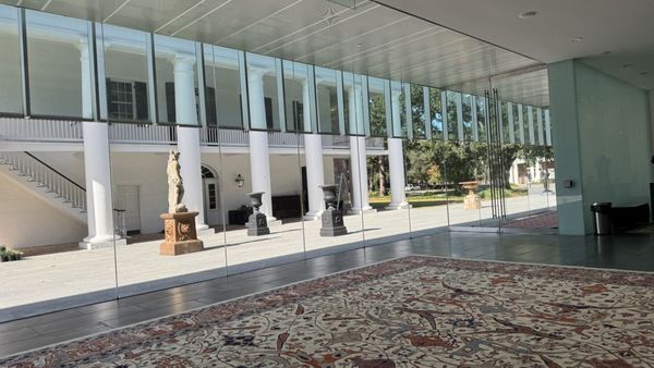 Hilliard Art Museum by null