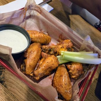 Hollywood Casino - Sportsbook Restaurant, Mild Wings - Casinos Near Me - Charles Town, West Virginia Hollywood Casino - Sportsbook Restaurant, Mild Wings - Casinos Near Me - Charles Town, West Virginia