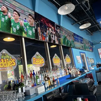 Eddie's Bar & Grill - Sports Bars Near Me - Largo, Florida