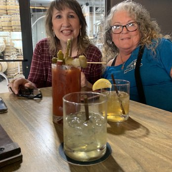 Rush Creek Distilling - Bars Near Me - Harvard, Illinois
