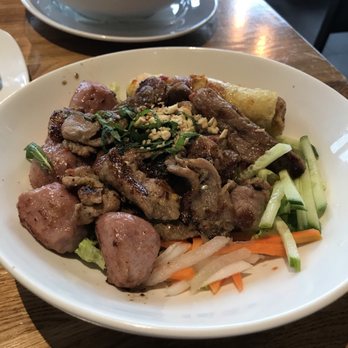 SEAK - Bun "vermicelli noodle bowl" - Vietnamese Near Me - Edgewater, New Jersey SEAK - Bun "vermicelli noodle bowl" - Vietnamese Near Me - Edgewater, New Jersey