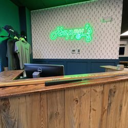 Happy's Indoor Golf