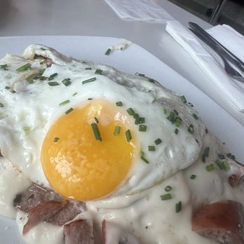 Hi-Lo Diner - Biscuits & Gravy - Diners Near Me - Minneapolis, Minnesota Hi-Lo Diner - Biscuits & Gravy - Diners Near Me - Minneapolis, Minnesota
