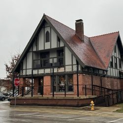 Main & Madison Market Cafe - Madison & Main