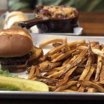 Rustic - Bacon cheeseburger and Mac and cheese! - Sandwiches Near Me - Coeur d'Alene, Idaho Rustic - Bacon cheeseburger and Mac and cheese! - Sandwiches Near Me - Coeur d'Alene, Idaho